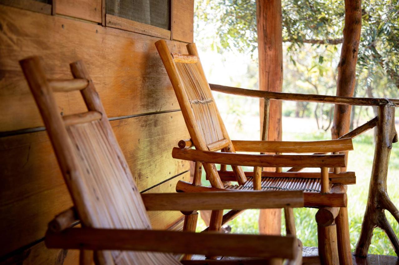Mama Washindi Lodge Pakwach Buitenkant foto