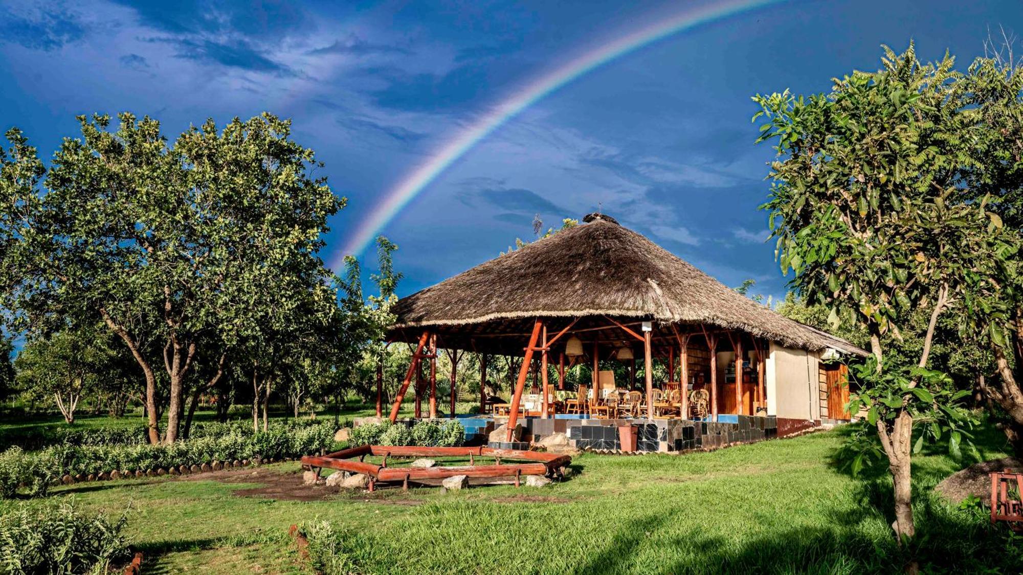 Mama Washindi Lodge Pakwach Buitenkant foto