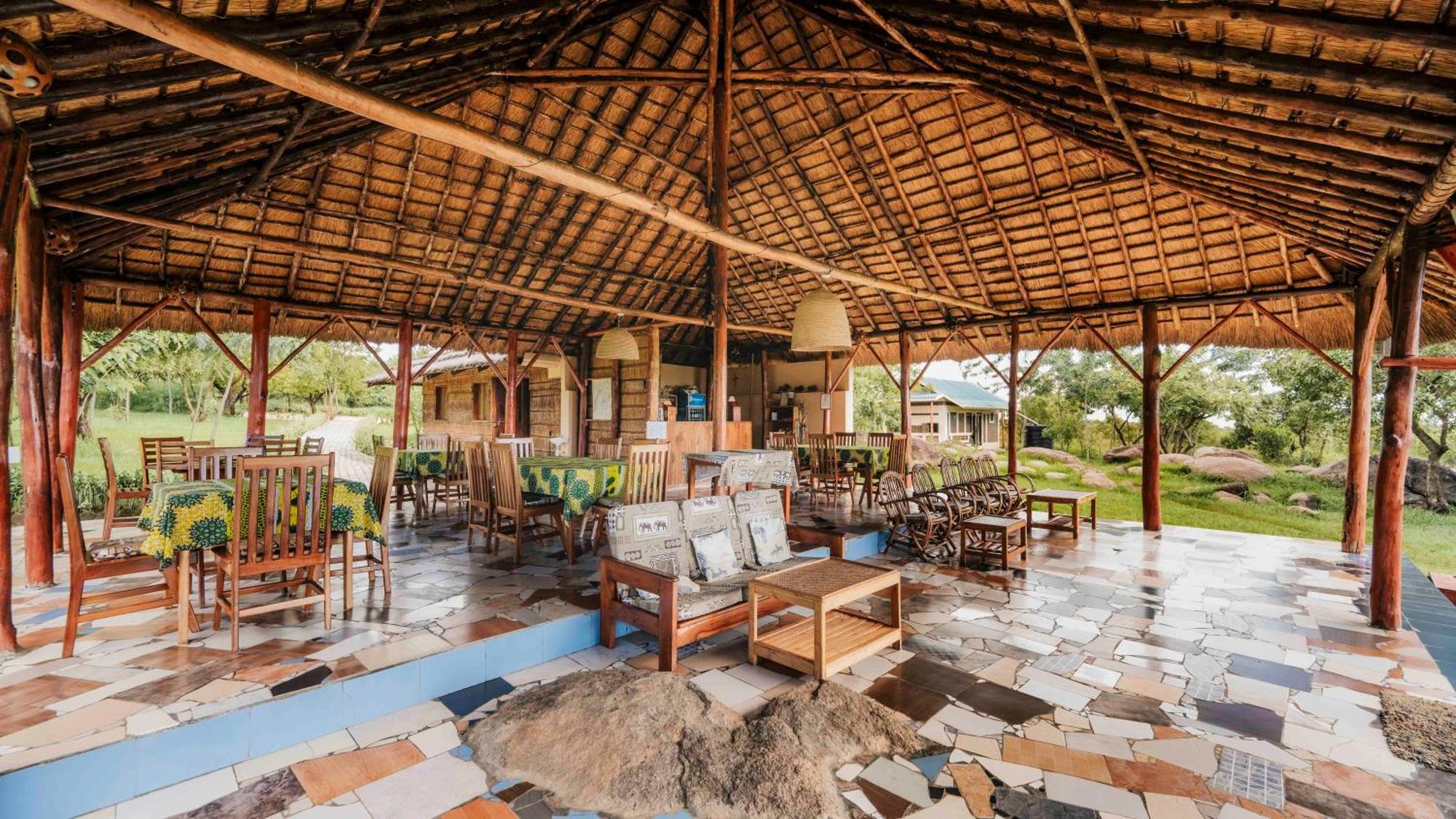 Mama Washindi Lodge Pakwach Buitenkant foto