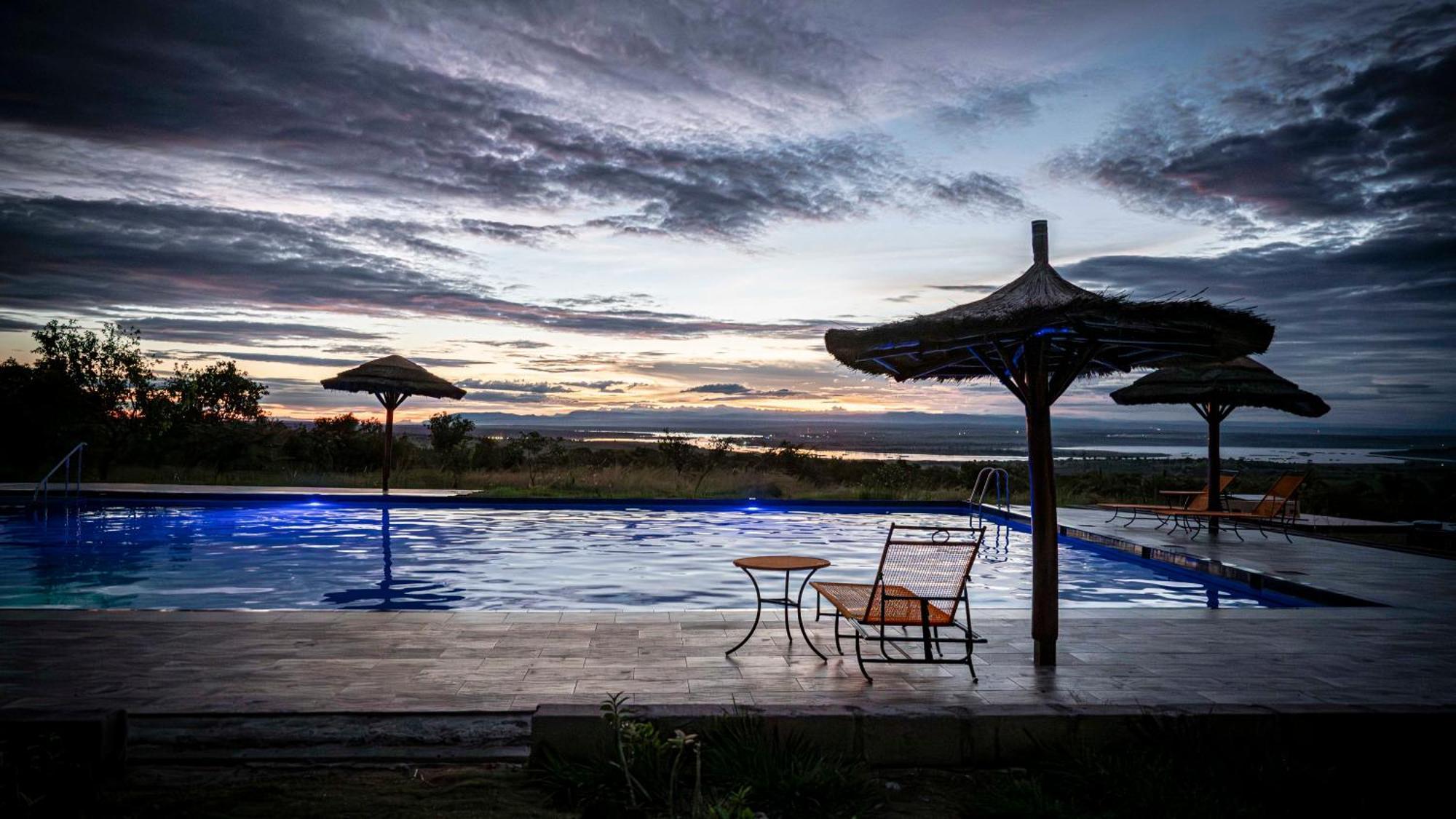 Mama Washindi Lodge Pakwach Buitenkant foto